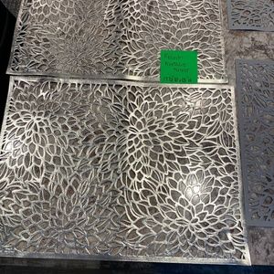 (8) vinyl placements